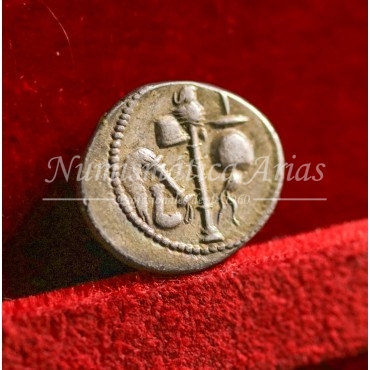 Julio César. Denario. Ceca militar móvil (54-51 a.C.) EBC+