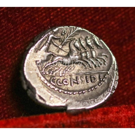 Considia. Denario (46 a.C.) MBC+