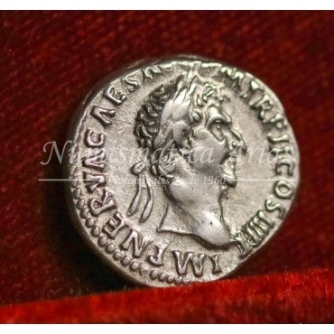 Nerva. Denario (97d.C.) RIC. 28