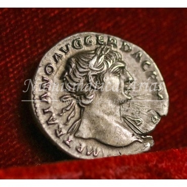 Trajano. Denario (117 d.C.) RIC. 115 var. EBC+.