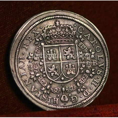 Carlos II. 8 Reales. 1687. Segovia. Tipo María. Ensayador: IBR en monograma. MBC+