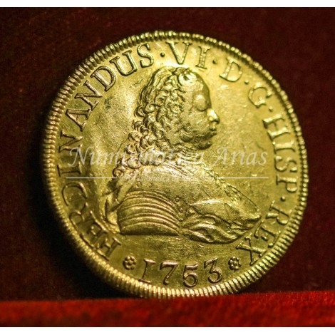 Fernando VI. 1753. 8 escudos. Santiago. Ensayador: J. MBC+.