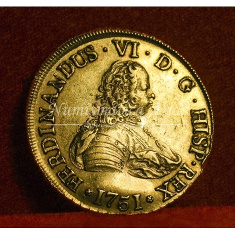 Fernando VI. 1751. 8 escudos. Santiago. Ensayador: J. EBC.