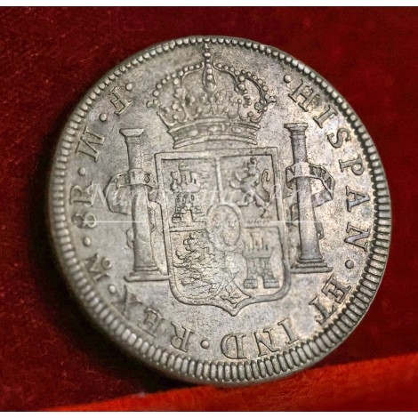 Carlos III. 8 reales. 1773. México. Ensayador: FM y ceca invertidos. MBC+