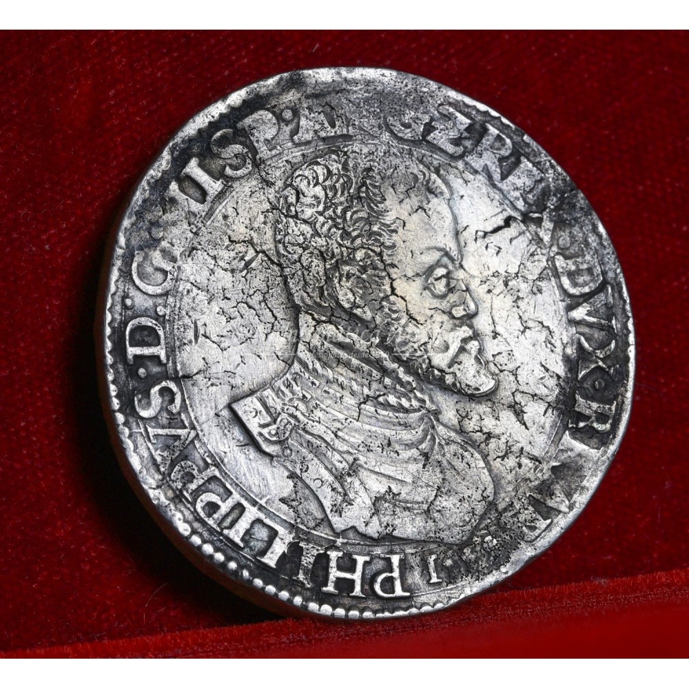 Felipe II. Escudo. 1559. Amberes. EBC-