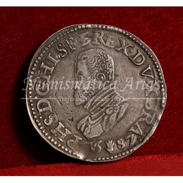 Felipe II. Escudo. Amberes. 1587. EBC-