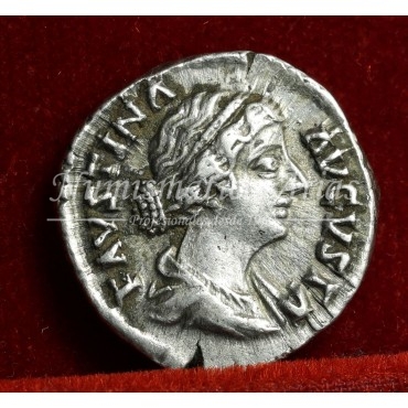 Faustina (hija). Denario...