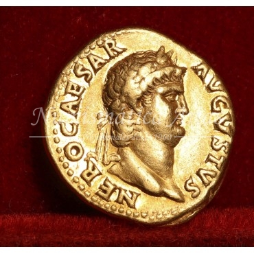 Nerón. Aúreo (64-65 d.C.) Roma. Jupiter. Cal. 412.