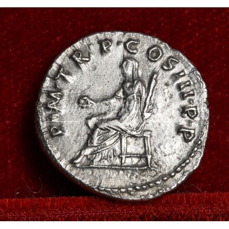 Trajano. Denario (108-109 d.C.) RIC. 40. EBC