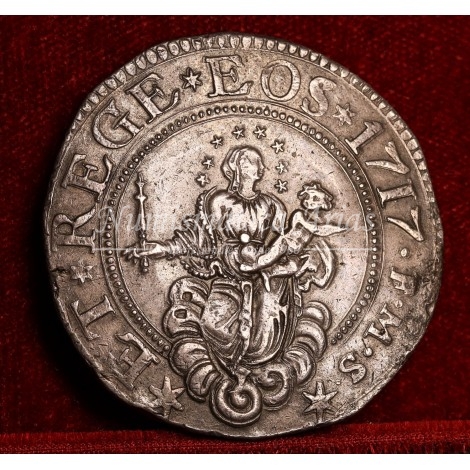 Génova. Escudo estrecho. 1717. MIR 294/74. Rarísimo (tan sólo 3 ejemplares conocidos).