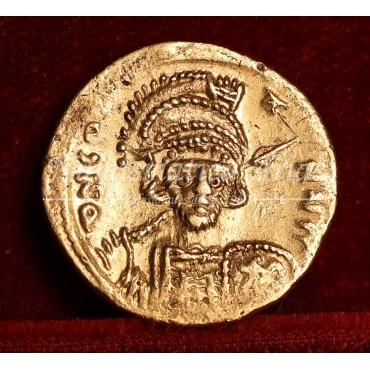 Constantino IV Pogonatus (608-685 d.C.) Sólido. Constantinopla. S 1136. EBC-